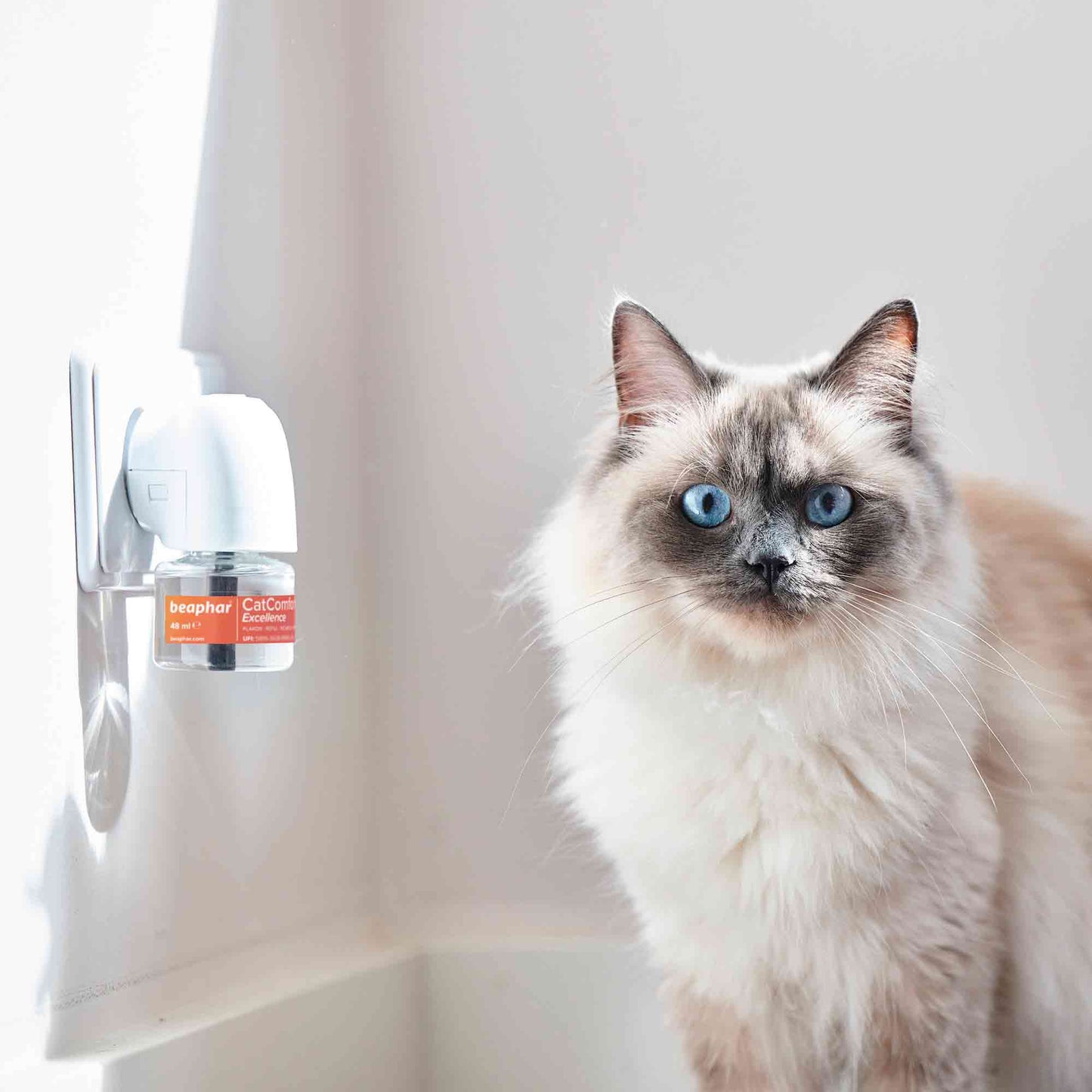 Beaphar CatComfort Excellence Calming Diffuser Starter Kit for Cats