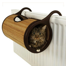 Jolly Moggy Bamboo Radiator Cat Bed