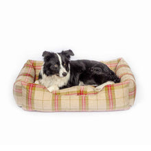 Danish Design Newton Moss Snuggle Bed - XLarge 86x77cm