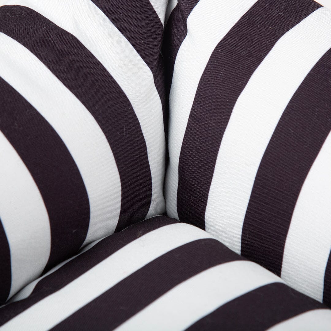 Scruffs Amalfi Striped Box Bed - Black